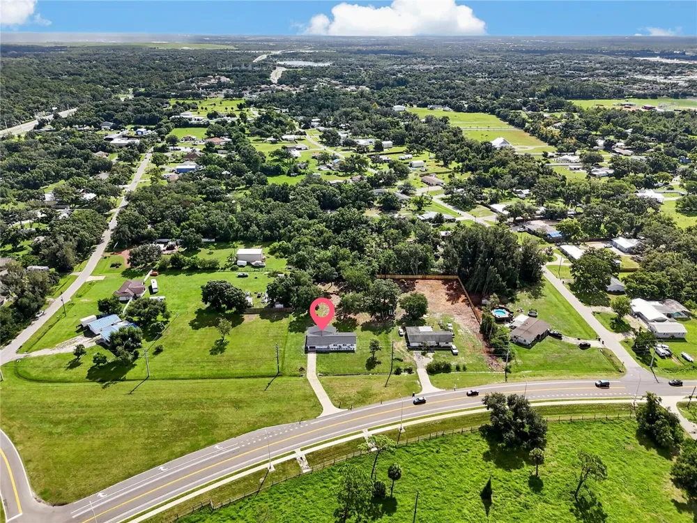4609 60TH STREET E Bradenton, FL 34203