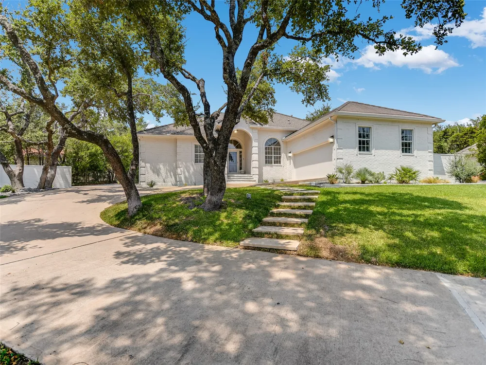 75 Stillmeadow Drive The Hills, TX 78738
