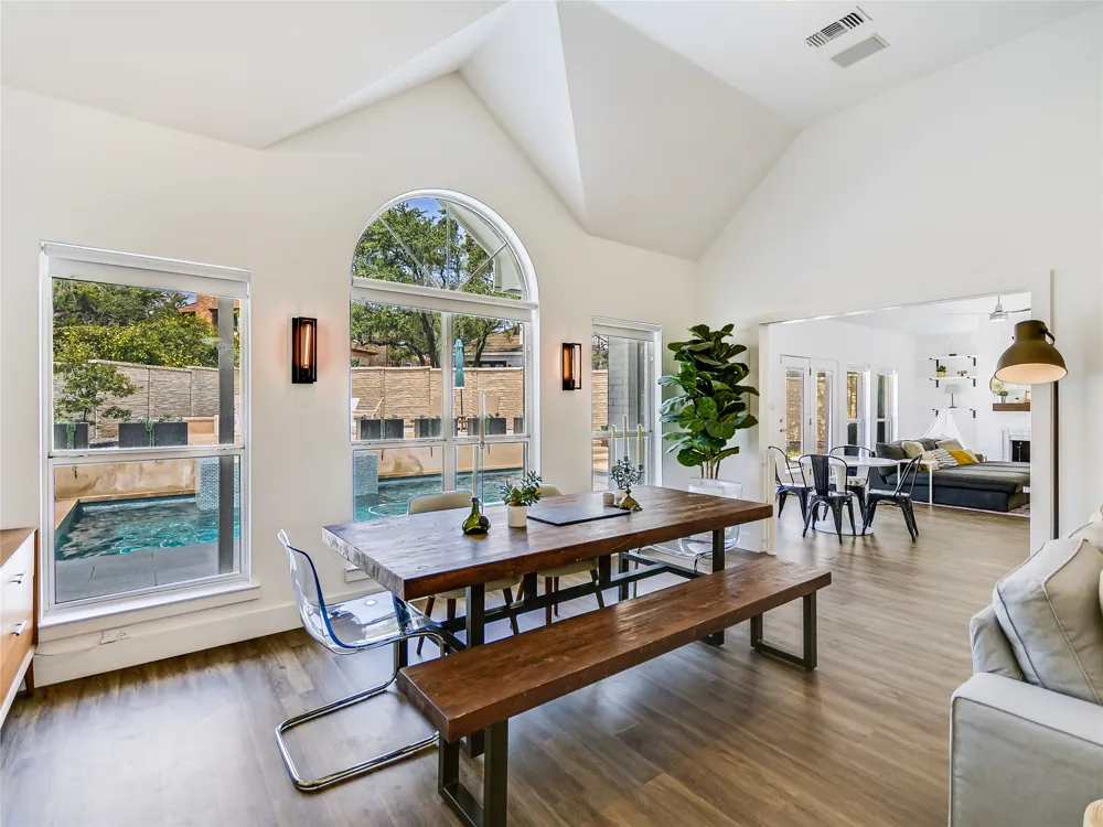 75 Stillmeadow Drive The Hills, TX 78738