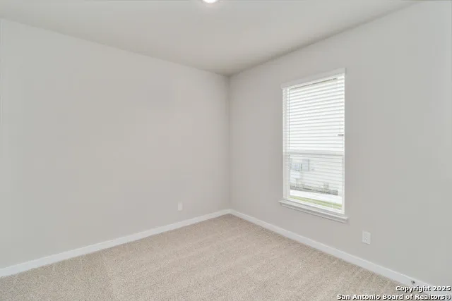547 Cross Barn Buda, TX 78610