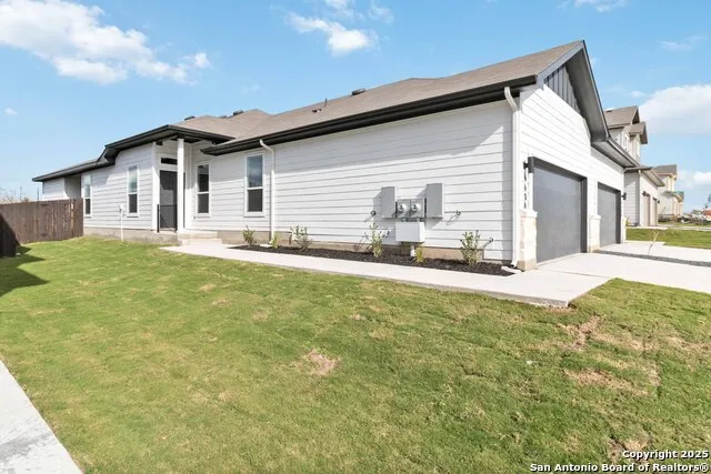 547 Cross Barn Buda, TX 78610
