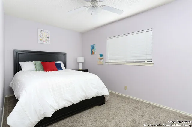 6406 REGENCY LN San Antonio, TX 78249