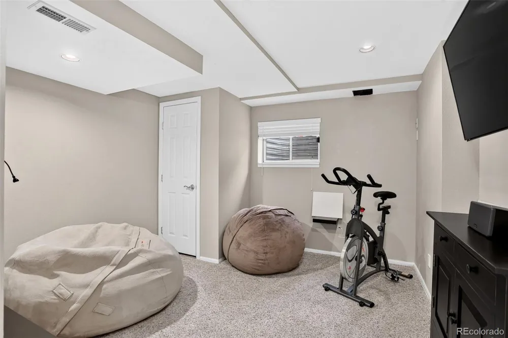 1614 Brookside Drive Highlands Ranch, CO 80126
