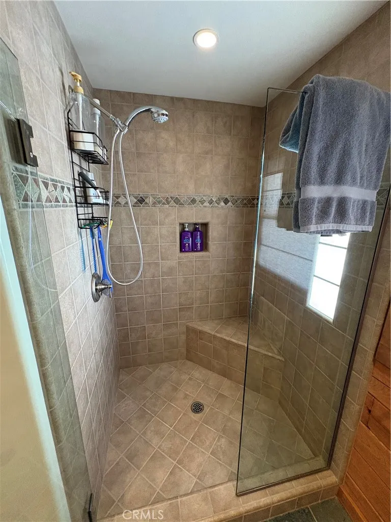 5765 Dago Paso Robles, CA 93446