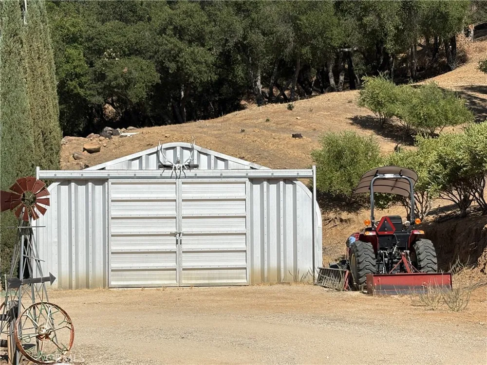 5765 Dago Paso Robles, CA 93446