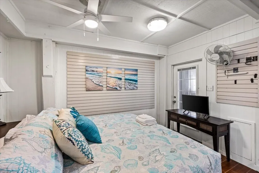 3718 Brewster Key Drive Galveston, TX 77554