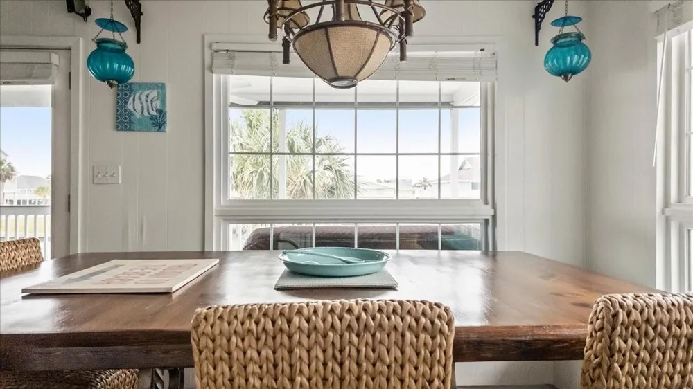 3718 Brewster Key Drive Galveston, TX 77554