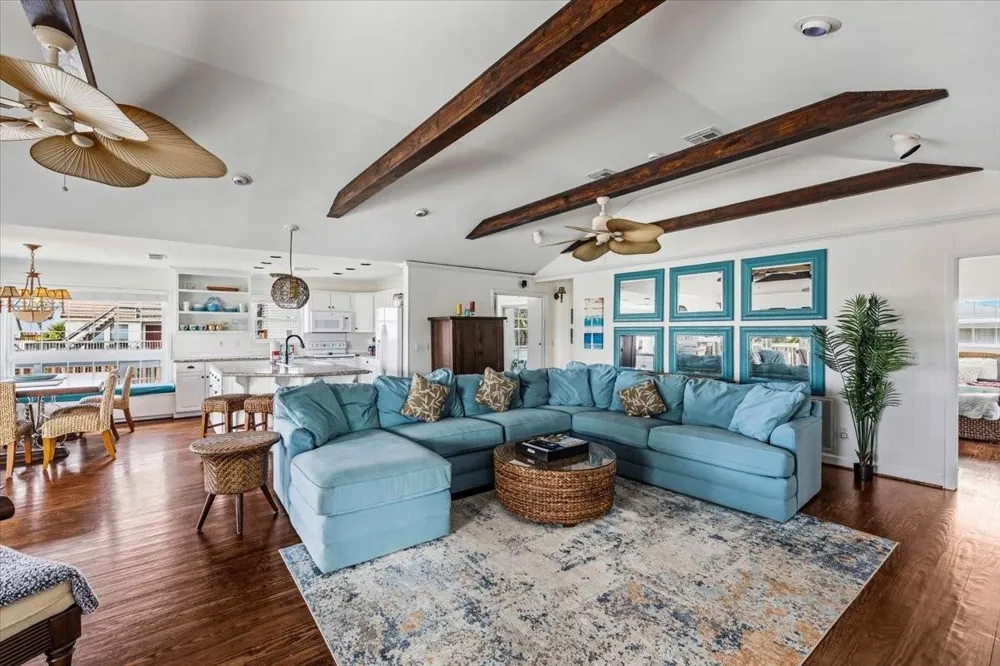 3718 Brewster Key Drive Galveston, TX 77554