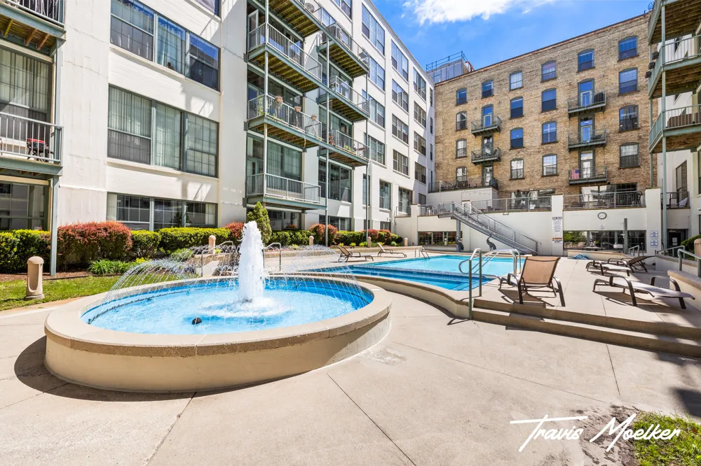 940 Monroe Avenue NW #127 Grand Rapids, MI 49503