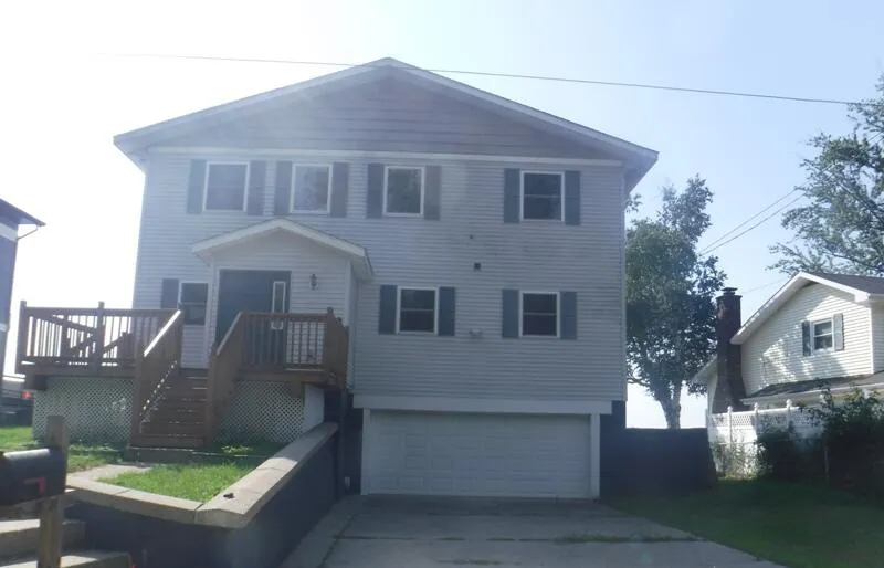 2918 E Shore Drive Portage, MI 49002