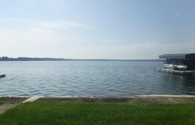 2918 E Shore Drive Portage, MI 49002