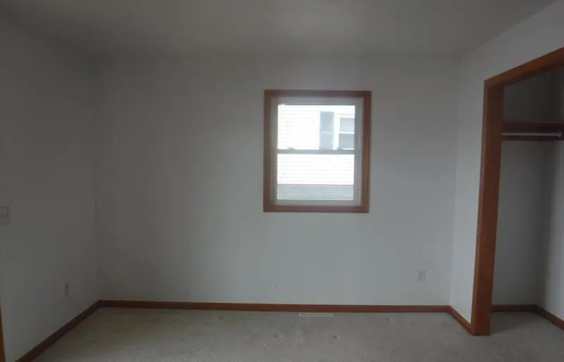 2918 E Shore Drive Portage, MI 49002