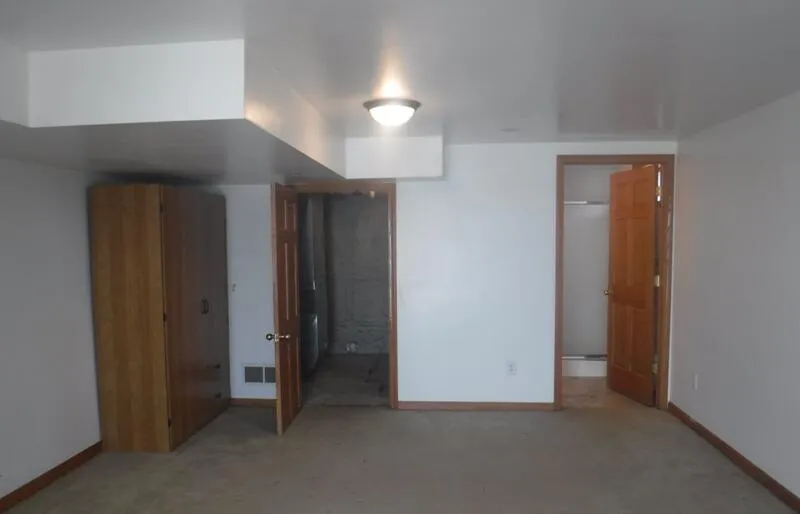 2918 E Shore Drive Portage, MI 49002