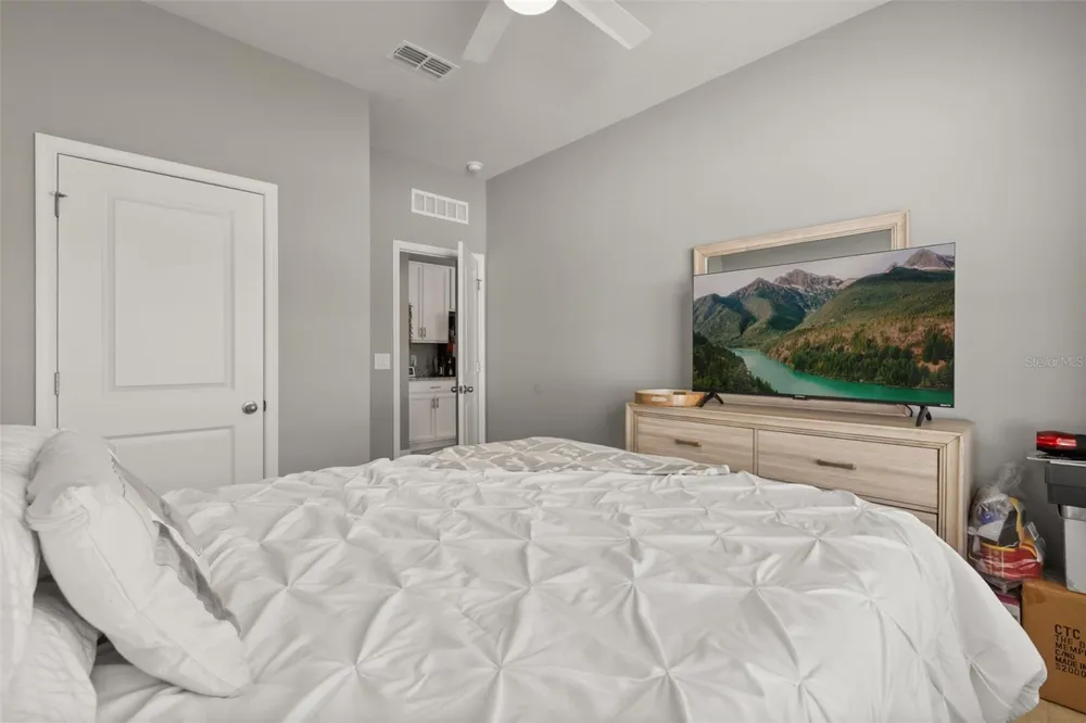 1596 EUCALYPTUS WAY Davenport, FL 33837