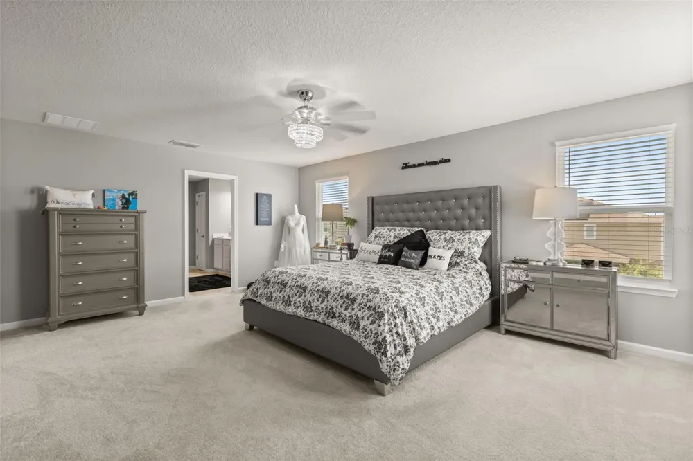 1596 EUCALYPTUS WAY Davenport, FL 33837