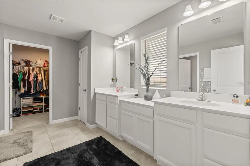 1596 EUCALYPTUS WAY Davenport, FL 33837