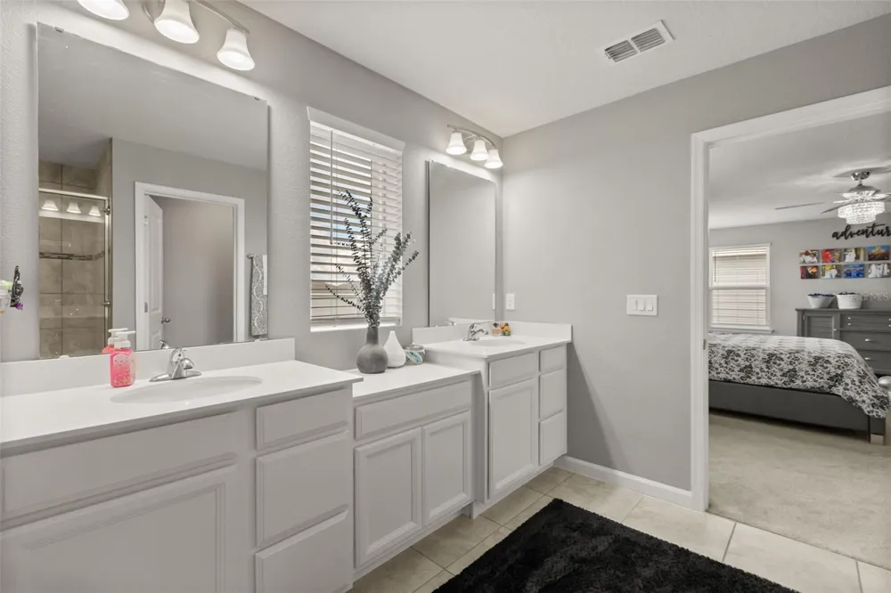 1596 EUCALYPTUS WAY Davenport, FL 33837