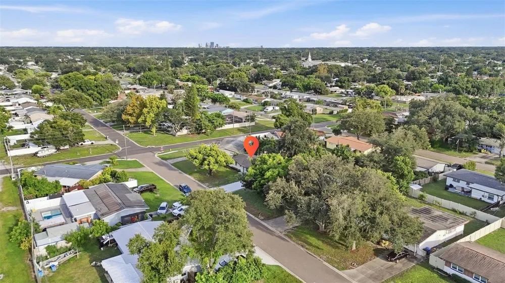 6212 42 AVENUE St Petersburg, FL 33709