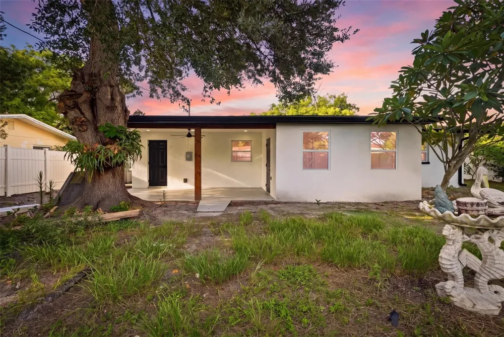 6212 42 AVENUE St Petersburg, FL 33709