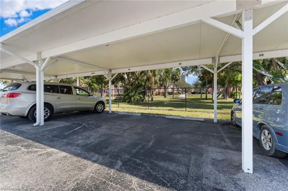 2711 First Street #304 Fort Myers, FL 33916