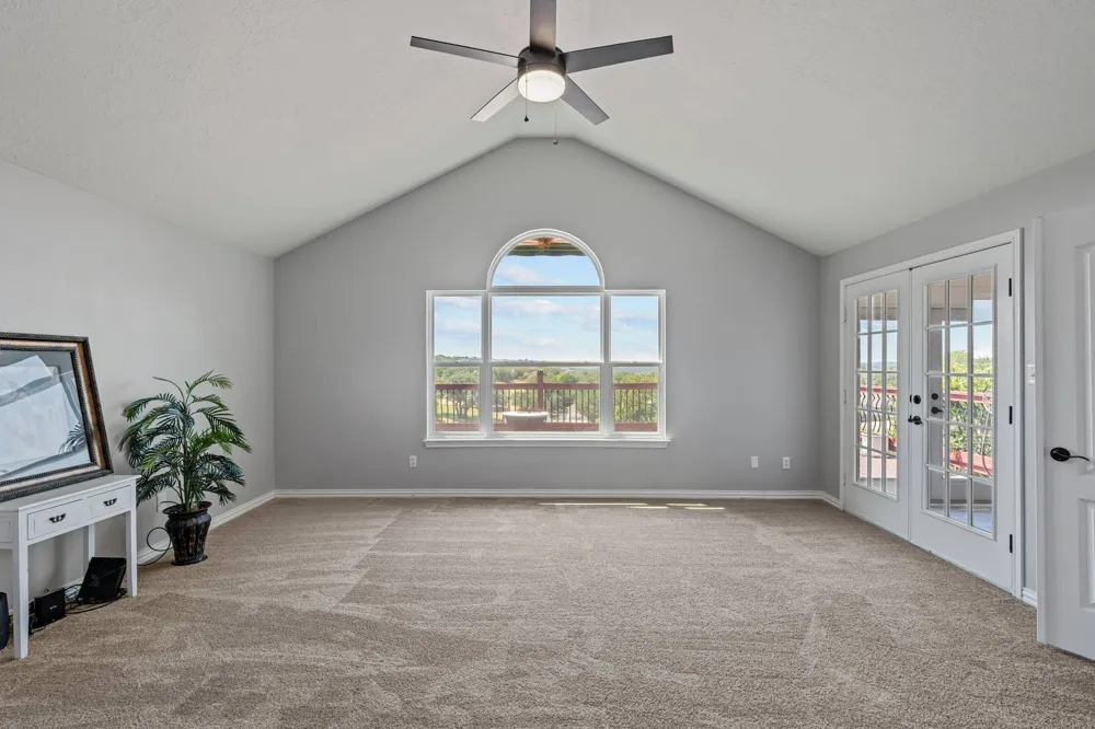 4096 Outpost Trace Lago Vista, TX 78645