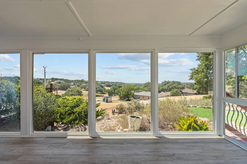 4096 Outpost Trace Lago Vista, TX 78645