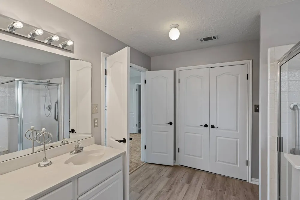 4096 Outpost Trace Lago Vista, TX 78645