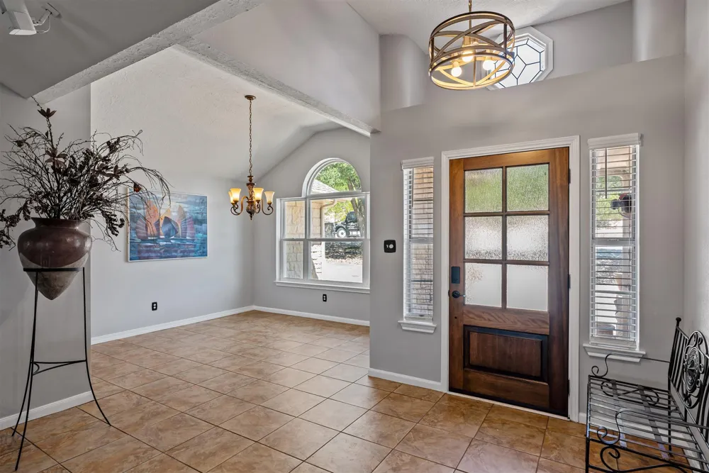 4096 Outpost Trace Lago Vista, TX 78645