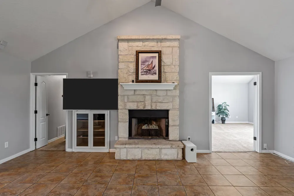 4096 Outpost Trace Lago Vista, TX 78645