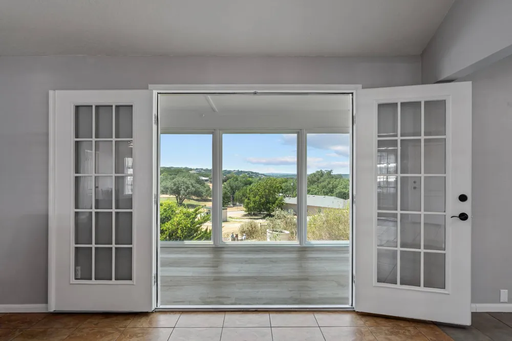 4096 Outpost Trace Lago Vista, TX 78645