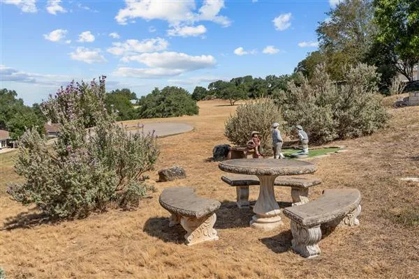4096 Outpost Trace Lago Vista, TX 78645