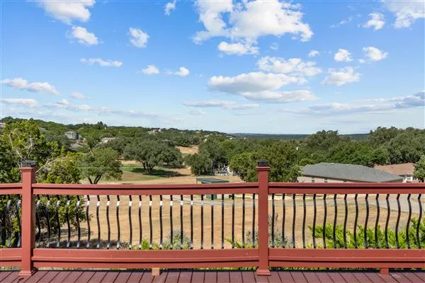 4096 Outpost Trace Lago Vista, TX 78645