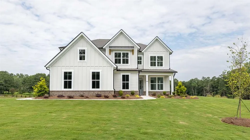 5270 Blue Bird Path Powder Springs, GA 30127