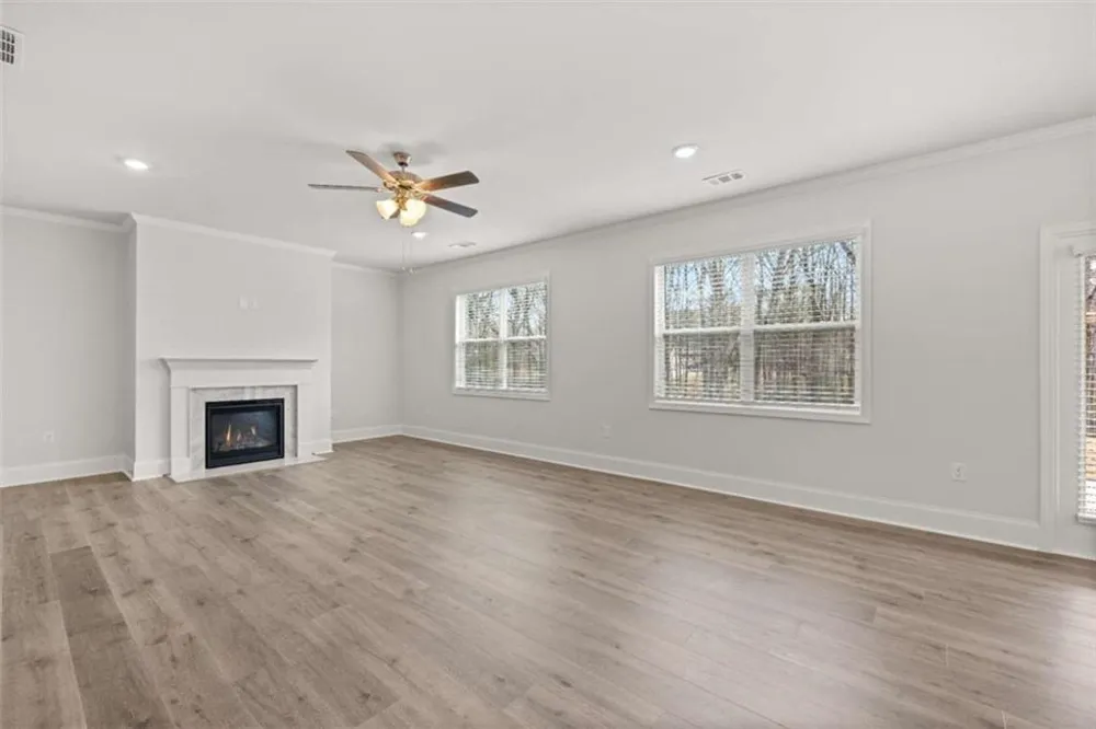 5270 Blue Bird Path Powder Springs, GA 30127