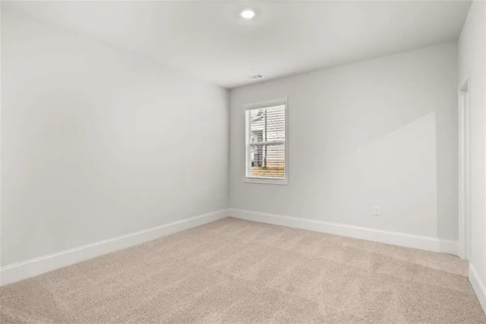 5270 Blue Bird Path Powder Springs, GA 30127