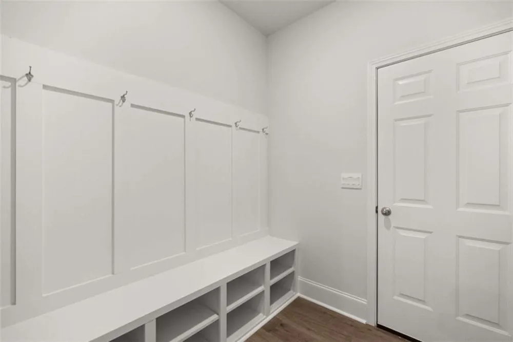 5270 Blue Bird Path Powder Springs, GA 30127