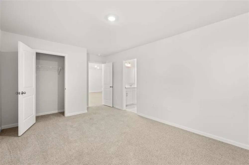5270 Blue Bird Path Powder Springs, GA 30127