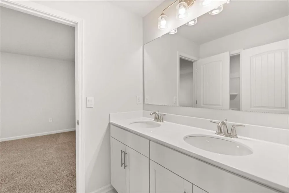 5270 Blue Bird Path Powder Springs, GA 30127