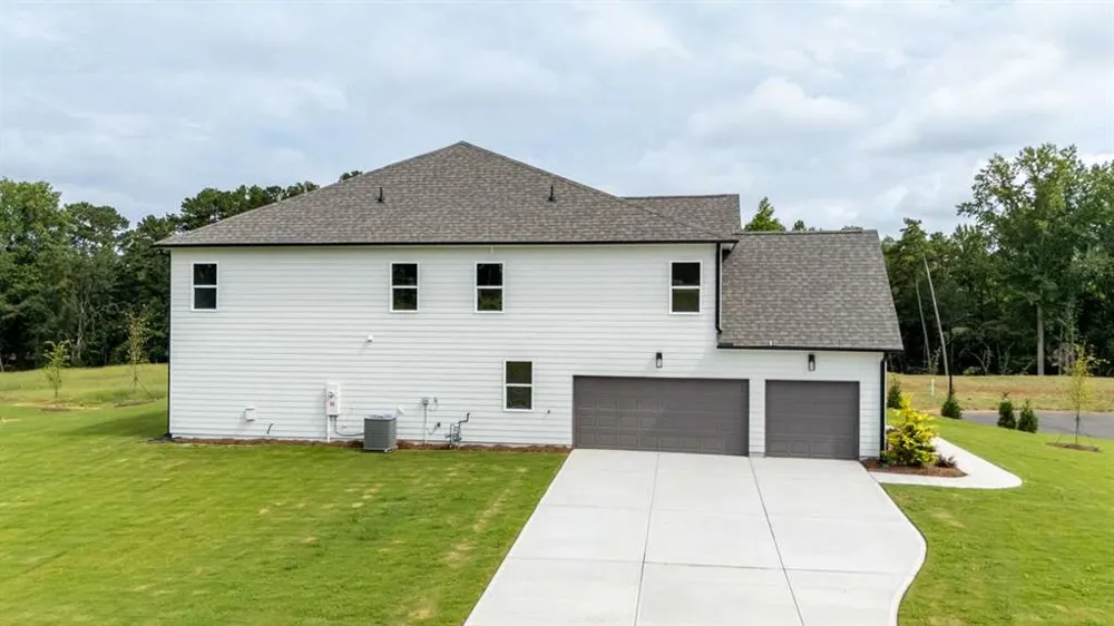5270 Blue Bird Path Powder Springs, GA 30127