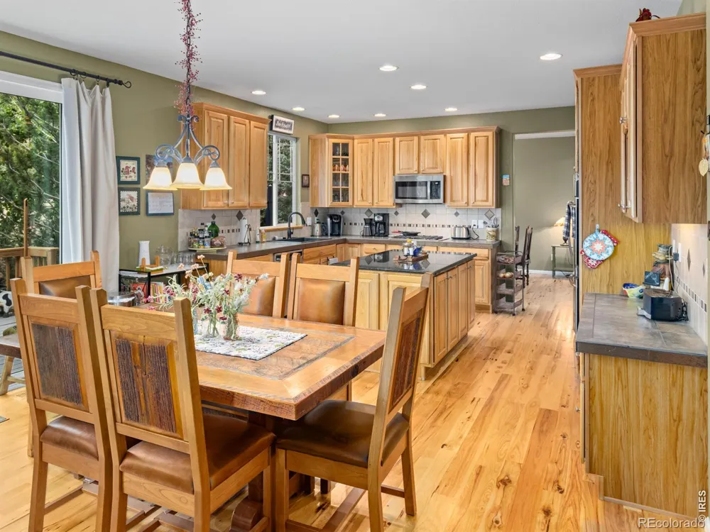127 Eagle Valley Drive Lyons, CO 80540