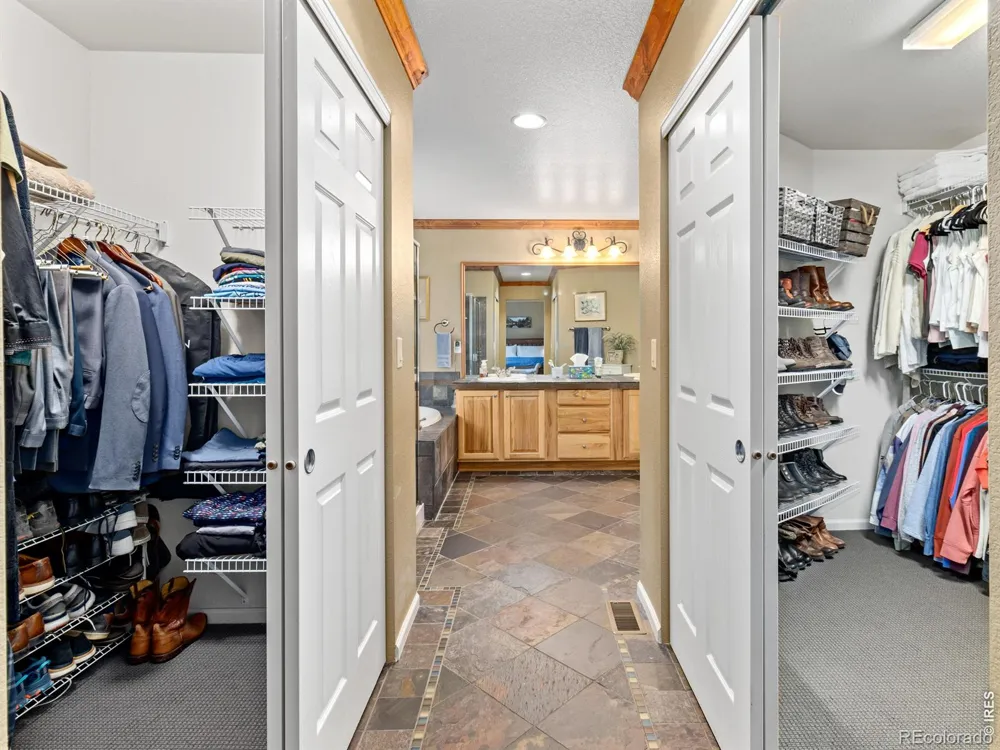 127 Eagle Valley Drive Lyons, CO 80540