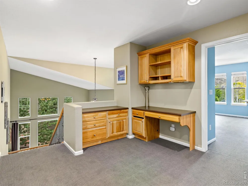127 Eagle Valley Drive Lyons, CO 80540