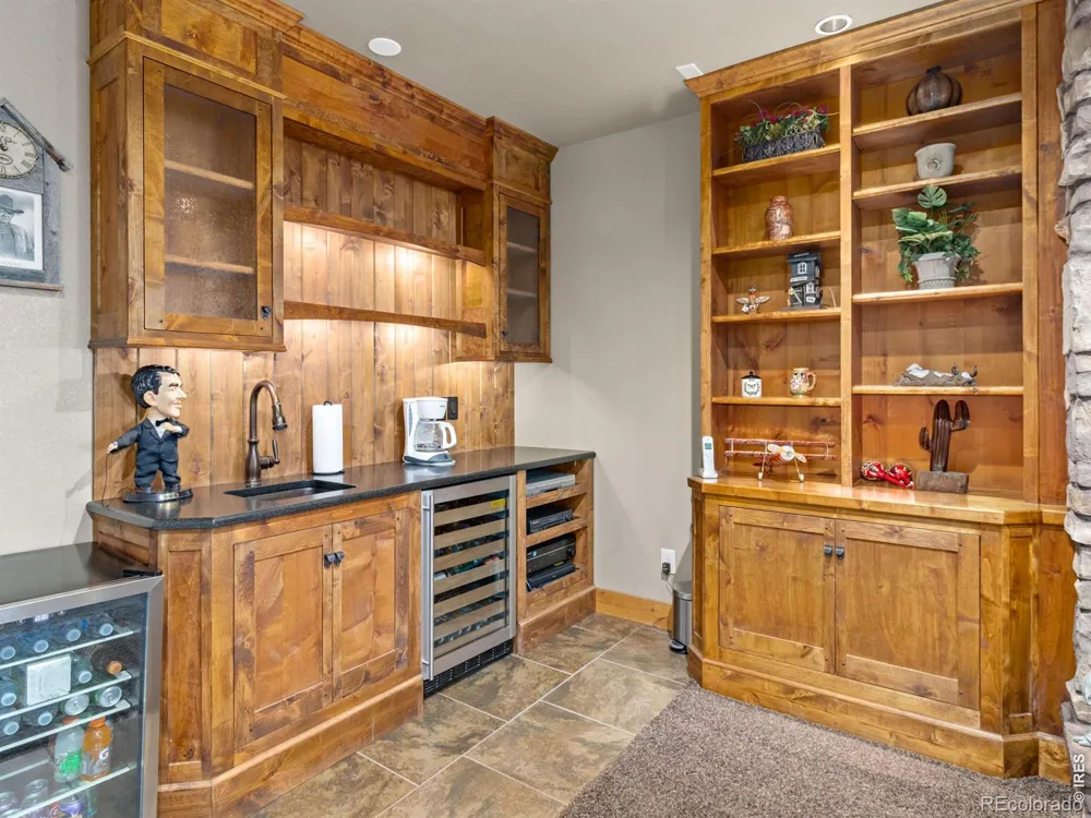 127 Eagle Valley Drive Lyons, CO 80540