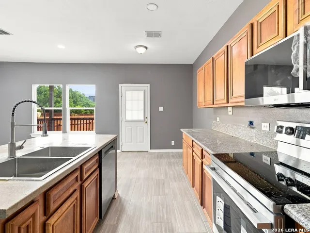 4009 St Charles Bay #4009 Unit 4009 San Antonio, TX 78229