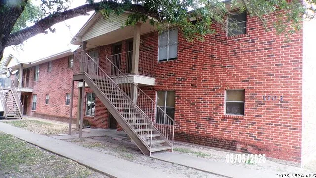 1703 S Washington Unit A7 Beeville, TX 78102