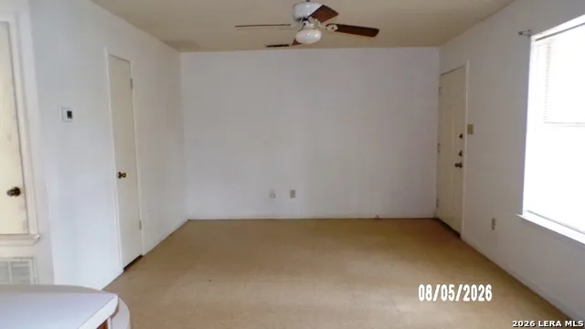 1703 S Washington Unit A7 Beeville, TX 78102