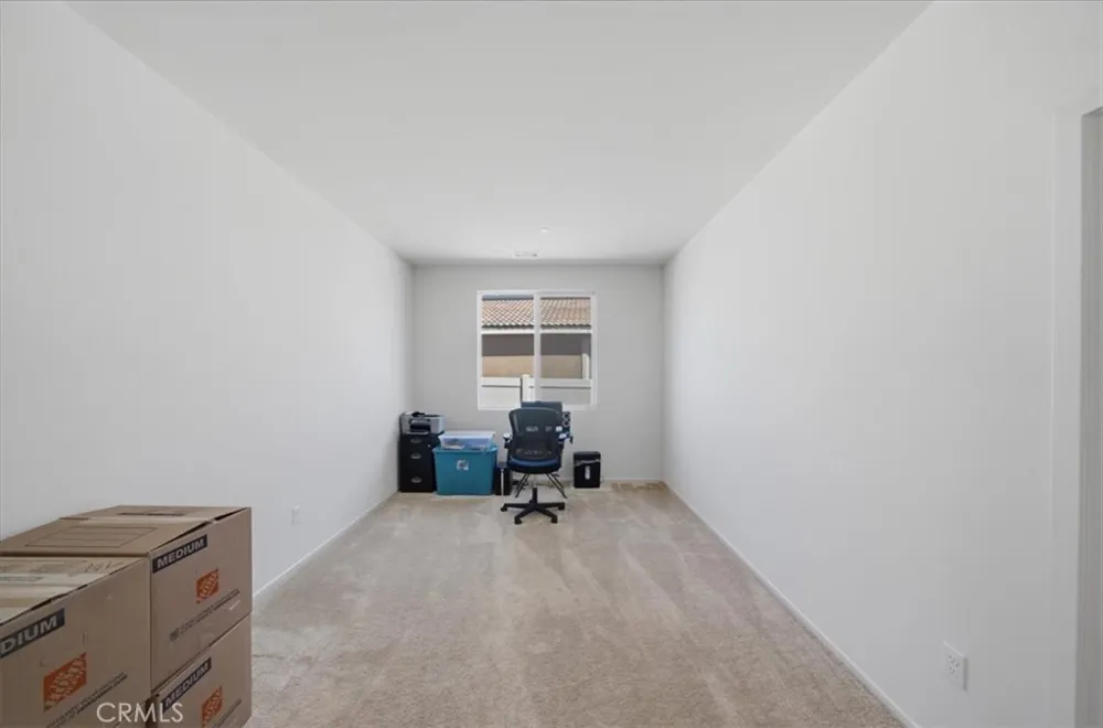 8660 Chester Avenue Hesperia, CA 92344