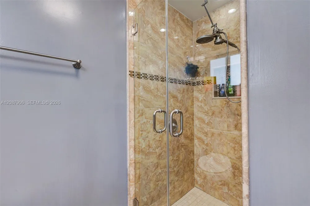 1651 NW 85th Ave Plantation, FL 33322
