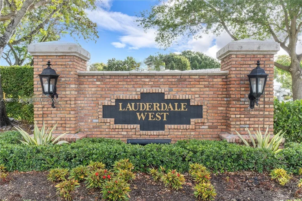1651 NW 85th Ave Plantation, FL 33322