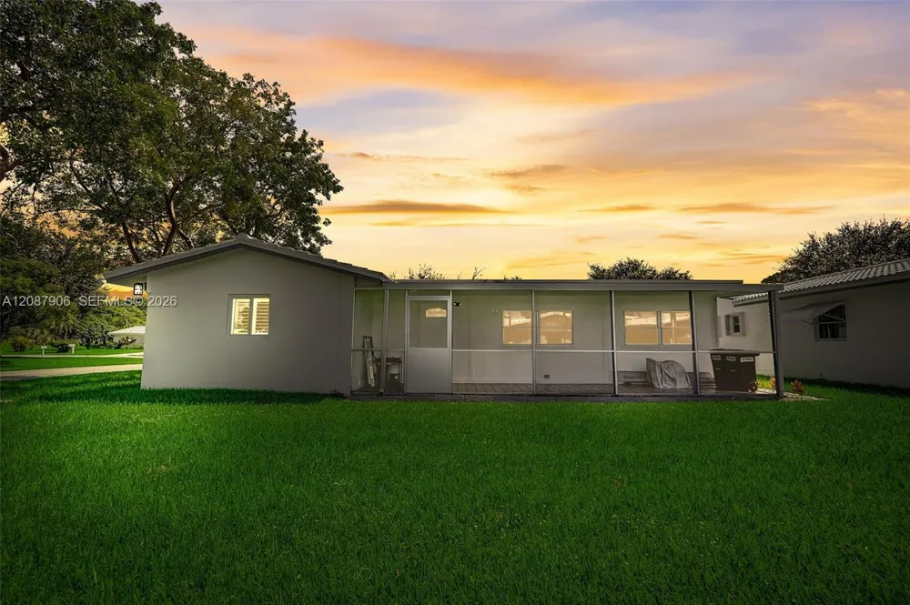 1651 NW 85th Ave Plantation, FL 33322